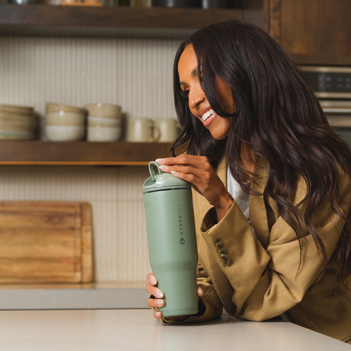 Ease2o 32oz | Compact Water Bottle with Straw &amp; Chug Spout – Courtyard